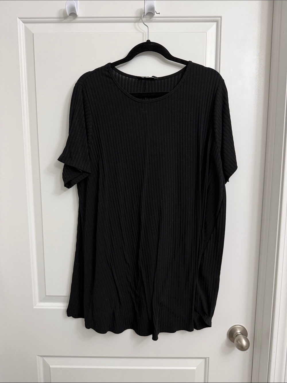 Women's Black Ribbed Tunic Top